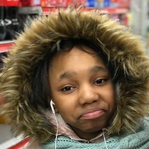 Meet your Posher, Britt